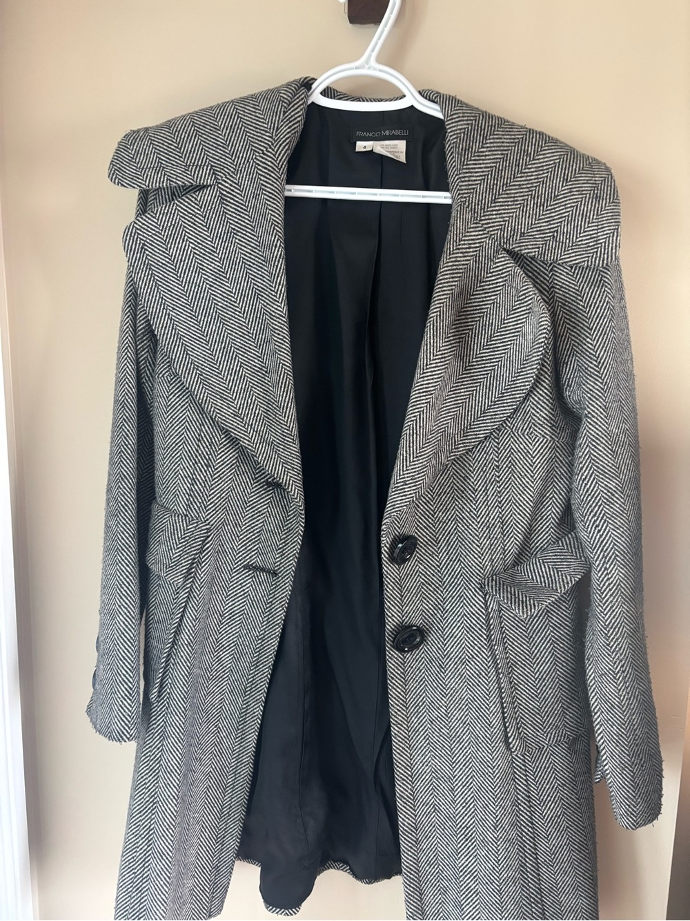 Franco Mirabelli Wool Herringbone Coat | Black & White | Size 4